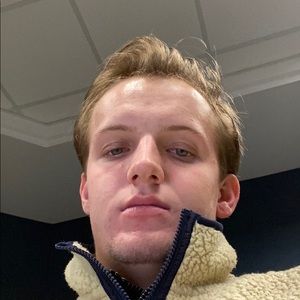 Meet your Posher, Zach